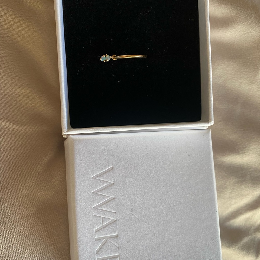 Wwake studio earring - Picture 3 of 3